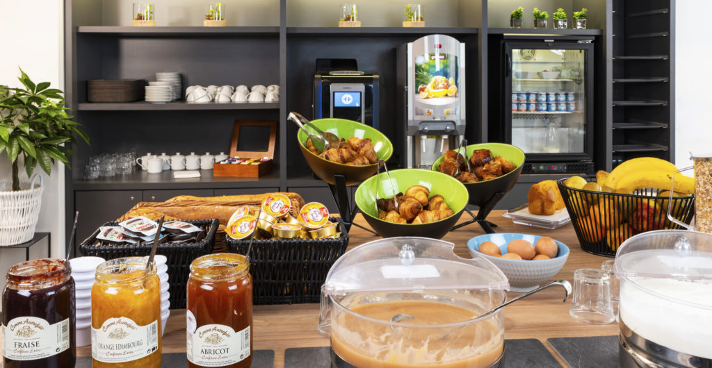 Ténéo Apparthotel Mérignac - Buffet petit déjeuner